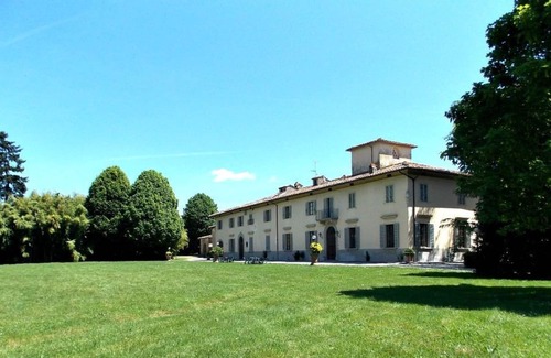 Scarperia e San Piero Villa | Cosy apartment in villa for 6 people with pool, WIFI, TV and panoramic view