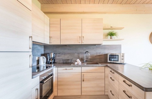 Dagebuell House | Cosy apartment in villa for 5 guests with WIFI, TV, terrace and parking