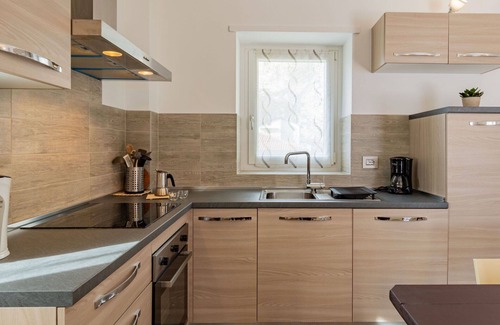 Novate Mezzola Apartment | Cosy apartment for 5 people with WIFI, TV and balcony