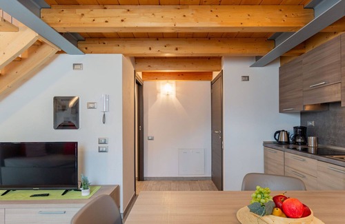 Novate Mezzola Apartment | Cosy apartment for 5 people with WIFI, TV and balcony