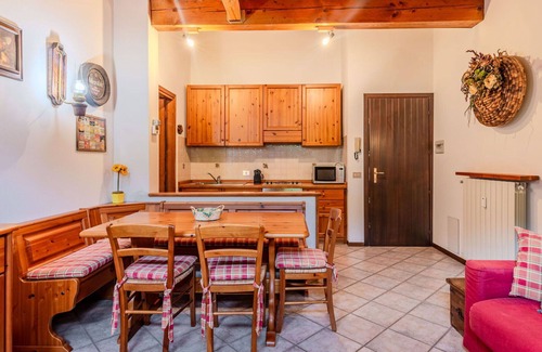 Ponte di Legno Apartment | Cosy apartment for 4 people with TV and panoramic view