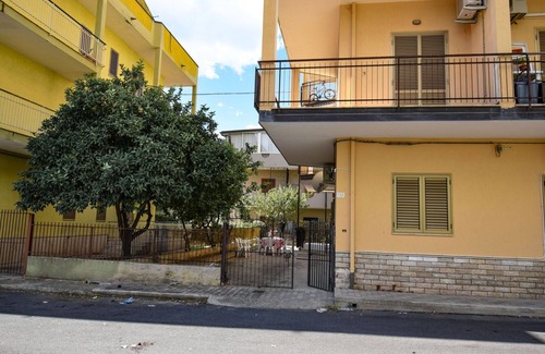 Villapiana Lido Apartment | Cosy apartment for 6 guests with A/C, TV and pets allowed