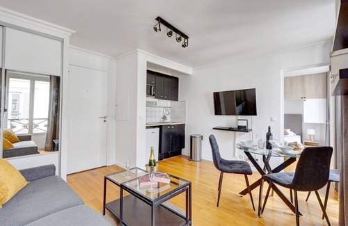 Pigalle Apartment | Cosy appartement Paris 17 - Suite 237