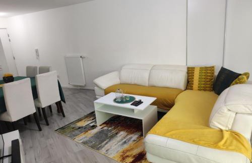 Thiais Apartment | Cosy Appartment Thiais 80m²
