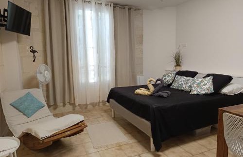 La Celle-sous-Gouzon Apartment | Cosy Arles