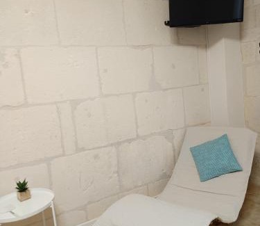 La Celle-sous-Gouzon Apartment | Cosy Arles