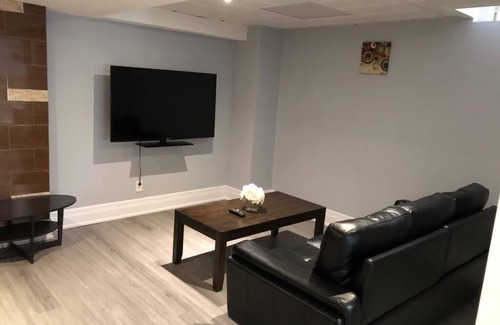Brampton Apartment | Cosy Basement Apartment, Walking distance to all amenities