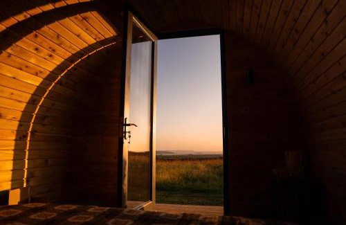 Haverfordwest Other | Cosy Cabin with sea view