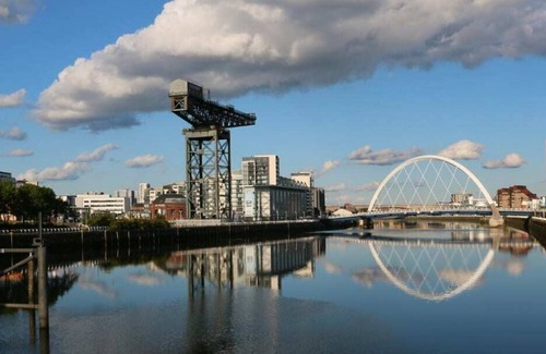 East End Apartment | Cosy Central Glasgow Green home near Merchant City