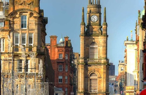 East End Apartment | Cosy Central Glasgow Green home near Merchant City