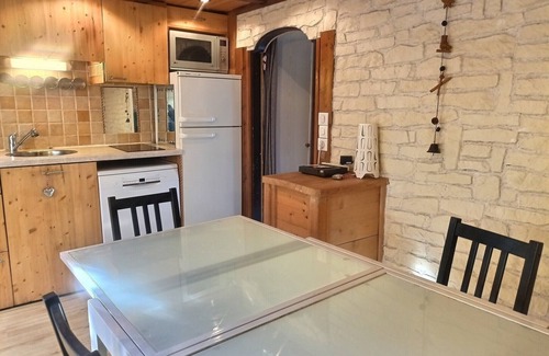 Les Houches Ski Chalet | Cosy Chalet 3 rooms, Garden, Terrace, Parking. Cha
