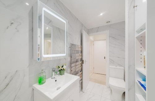 Chelsea Apartment | Cosy Charming Apartment in Central London