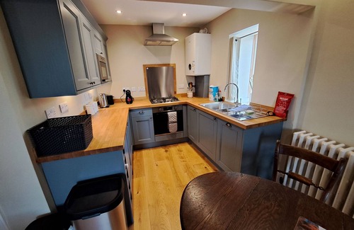 Inverness City Centre Apartment | Cosy City Centre Apartment next to the River Ness