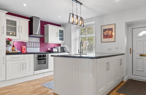 Backbarrow House | Cosy Cottage Nr Lake Windermere | Pass the Keys