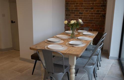 Woodstock House | Cosy Country Townhouse in Woodstock
