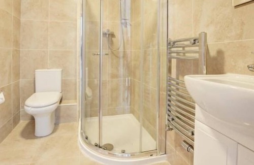 Pembroke Dock House | Cosy Dragon @pembrokeshire