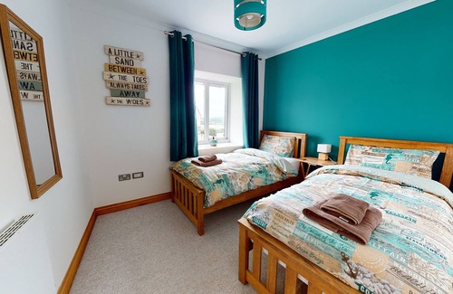 Pembroke Dock House | Cosy Dragon @pembrokeshire