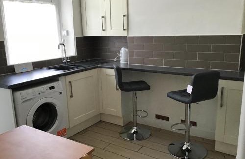 Lancaster House | Cosy end terrace