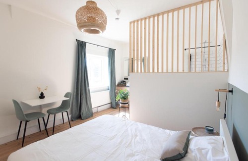 Assebroek House | Cosy Guestroom Bruges
