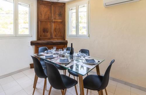 Minerve House | Cosy holiday home in Minerve with garden