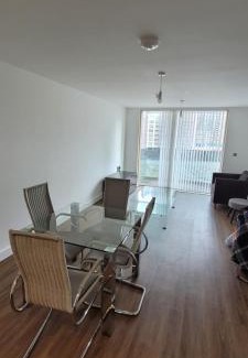 Lewisham House | Cosy Home
