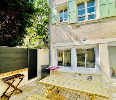 Chartres Apartment | Cosy Home Muret