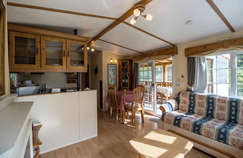 Chalais RV Rental | Cosy Mobile Home in a Quiet Setting with Terrace and Shared Pool