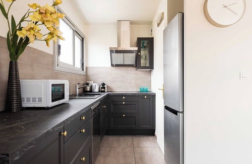 Moliere Vauban Apartment | Cosy modern apartment -1BR-4P- Place Edgar Quinet
