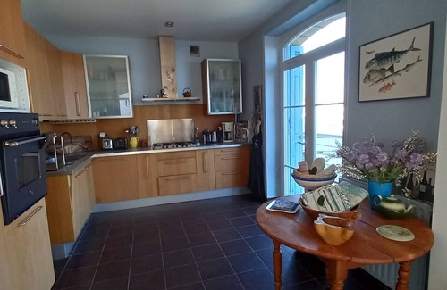 La Trinite-sur-Mer House | Cosy, nice view and walking distance to everything