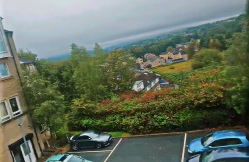 Bradford Apartment | Cosy peaceful apartment with balcony that leads to a beautiful view