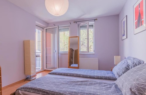 Ferencvaros Apartment | Cosy Pet-friendly flat w balcony @ Orczy Garden