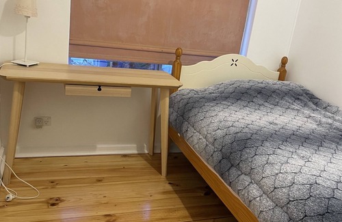 Felixstow House | Cosy room in a spacious house