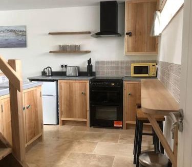 Rosenannon Apartment | Cosy Rustic Annex in quiet Cornwall Village
