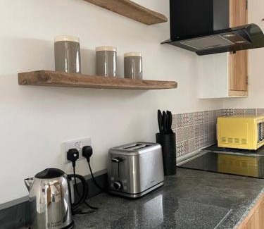 Rosenannon Apartment | Cosy Rustic Annex in quiet Cornwall Village