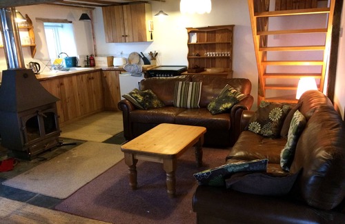 Trefeglwys House | Cosy Self Catering Cottage that has everything you need with a spectacular view