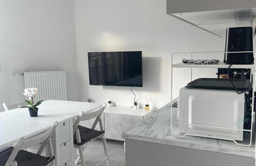 Chessy Apartment | Cosy studio Chessy 9min Disneyland