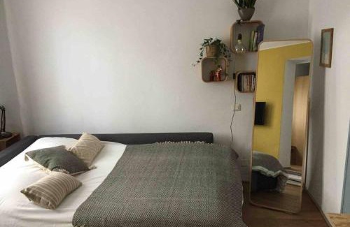 L'Isle-sur-la-Sorgue Apartment | Cosy studio dans maison de village