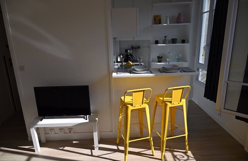 Centre-ville Apartment | Cosy Studio