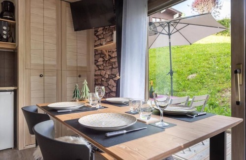 Combloux Apartment | Cosy studio, ideal for relaxing, hiking, mountain biking and skiing