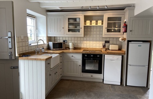 Leyburn Cottage | Cosy Welcoming Stone Cottage