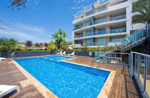 Nelson Bay Apartment | Cote D Azur in the heart on Nelson Bay with a swimming pool