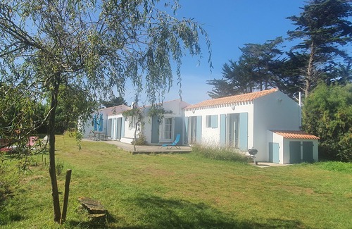 Ile d'Yeu House | Côte Sauvage - House land 2 000 M² - 5 Bedrooms 12 sleeps-200 M from the sea