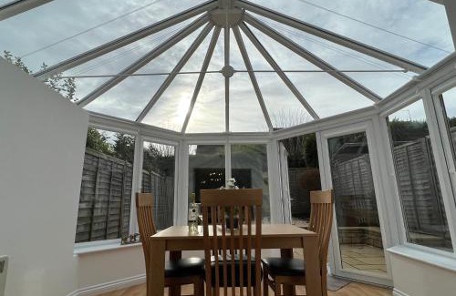 Stow-on-the-Wold House | Cotswold apartment with private parking!