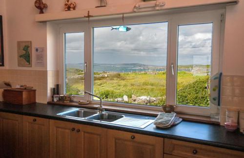 Gannoughs House | Cottage 215 - Claddaghduff