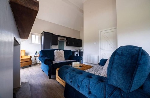Enniskillen Cottage | Cottage, 3 Bed,Sleeps 7, Free Parking