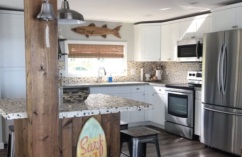 Little Torch Key Cottage | Cottage by the Sea with 180 degrees of Bayfront views!!!