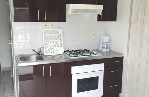 Rivedoux-Plage Cottage | cottage for 4 PEOPLE, 2 BEDROOMS, PRIVATE PATIO, HEATED POOL, PRIVATE PARKING