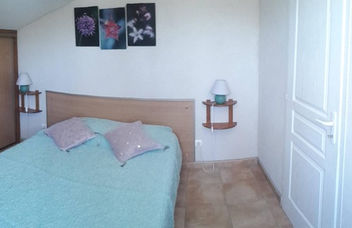 Pierrerue House | Cottage for 4 people with large private pool of 50m² in Provence