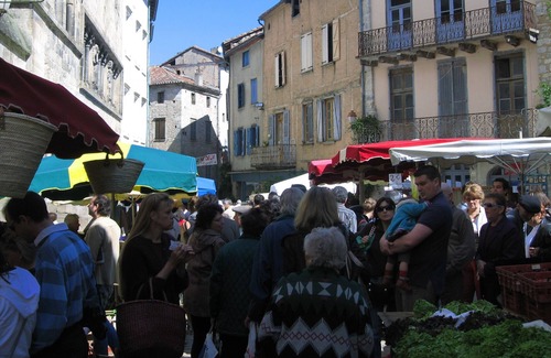 Saint-Antonin Noble Val House | COTTAGE 8-12 pers. SAINT-ANTONIN-NOBLE-VAL (200m²), private garden of 500m²