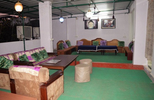 Paharganj Hotel | Cottage Ganga Inn